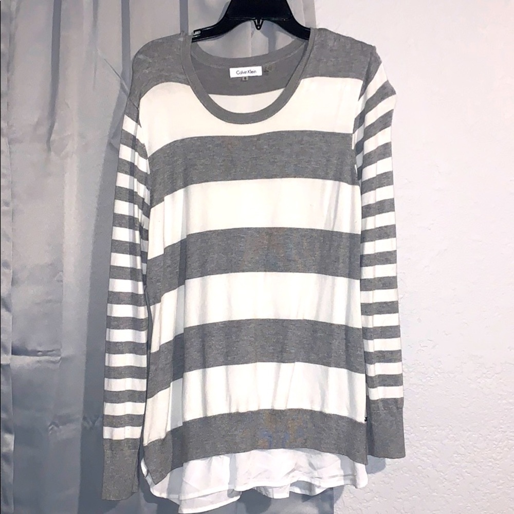 Calvin Klein Sweater